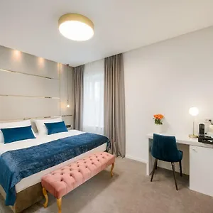 Flos Luxury 4*, Split Croatia
